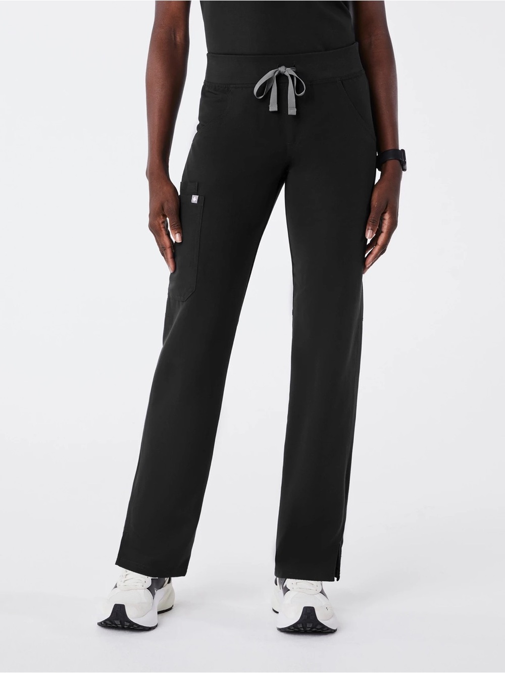 FIGS Kade Black Straight Leg Cargo Scrub Pants Women’s Size Medium